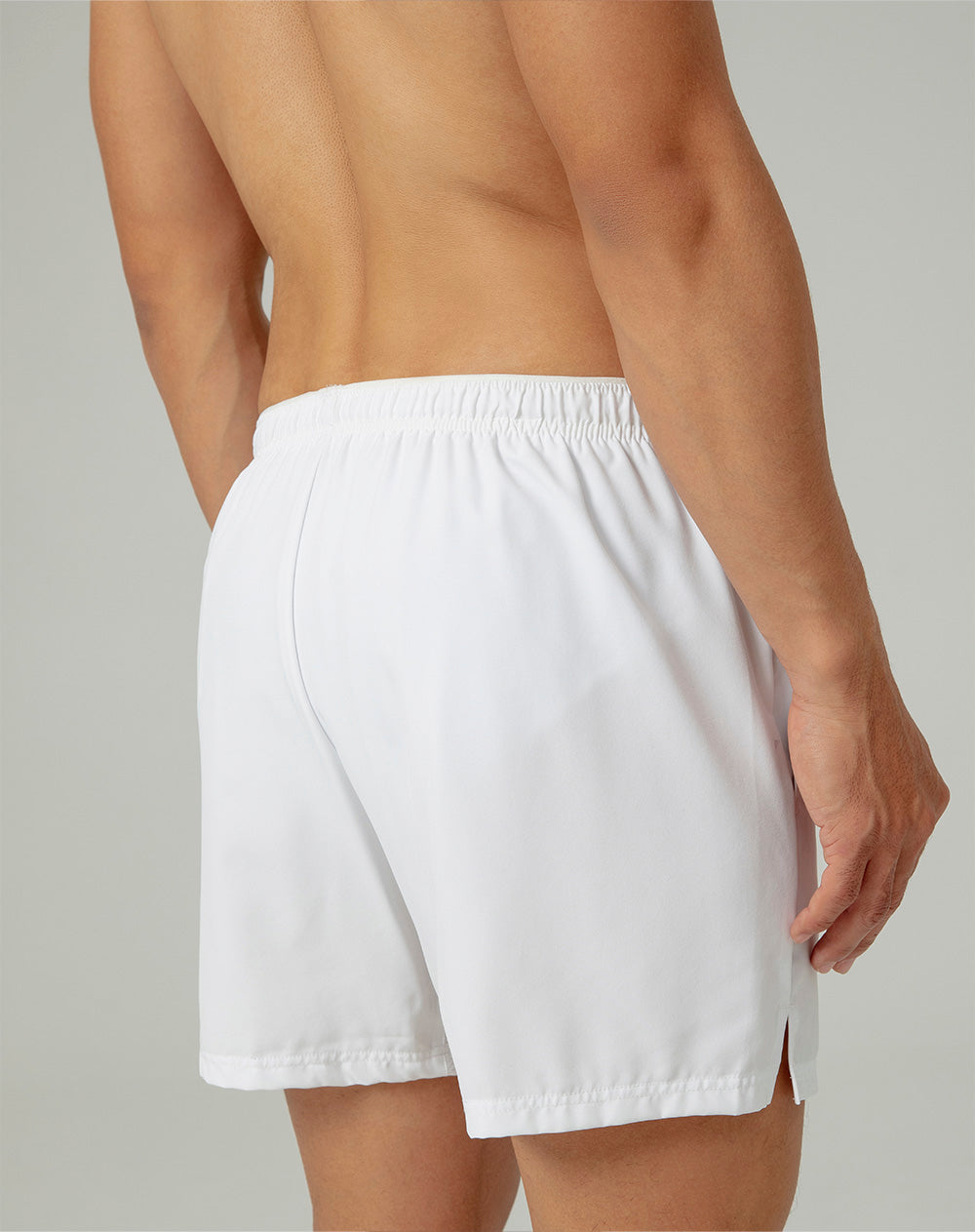 Pantaloneta deportiva malla interna blanca hombre