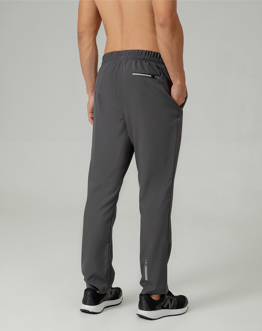 Pantalón deportivo secado rápido gris hombre