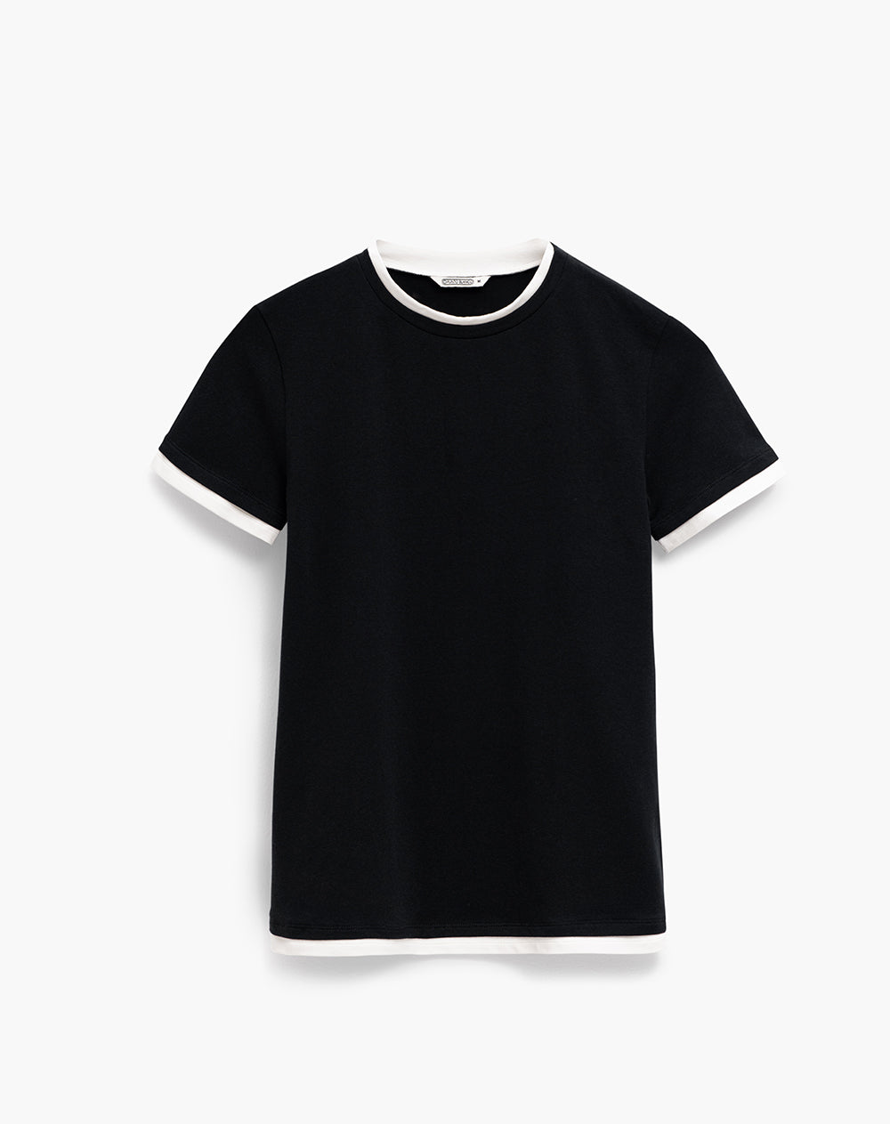 Camiseta slim fit manga corta negra