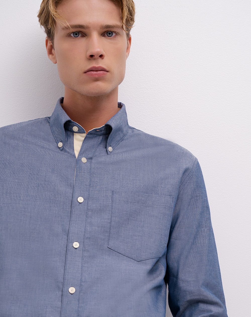 Camisa regular manga larga azul hombre