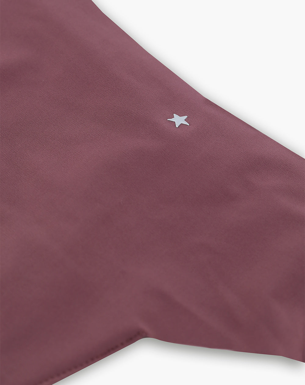 Panty tipo tanga microfibra invisible palo de rosa