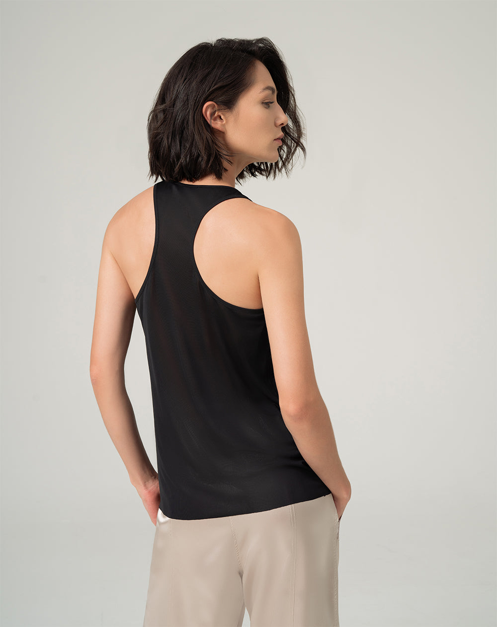 Camiseta regular fit negra