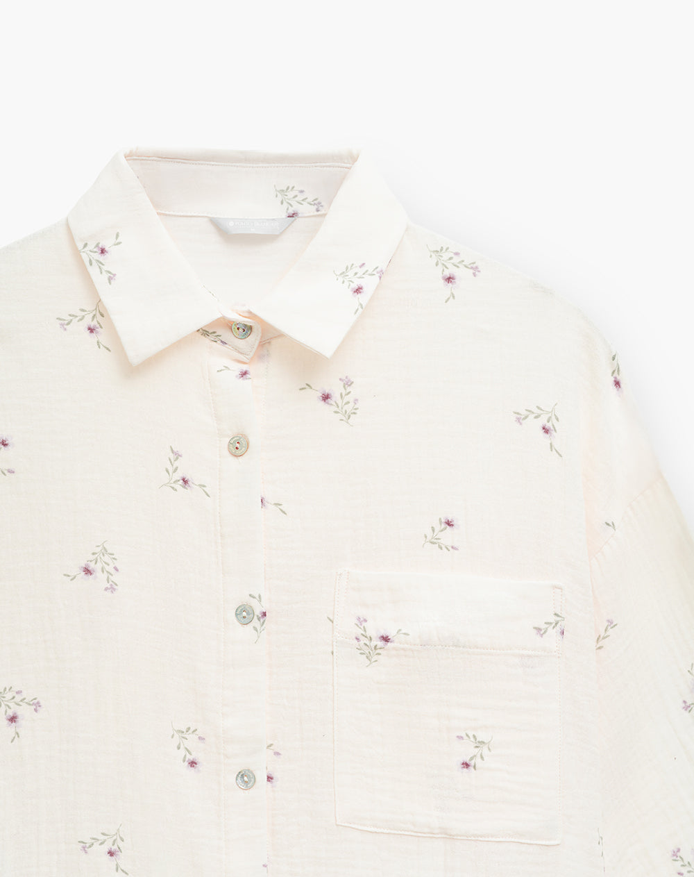 Camisa relaxed fit manga larga avena estampado
