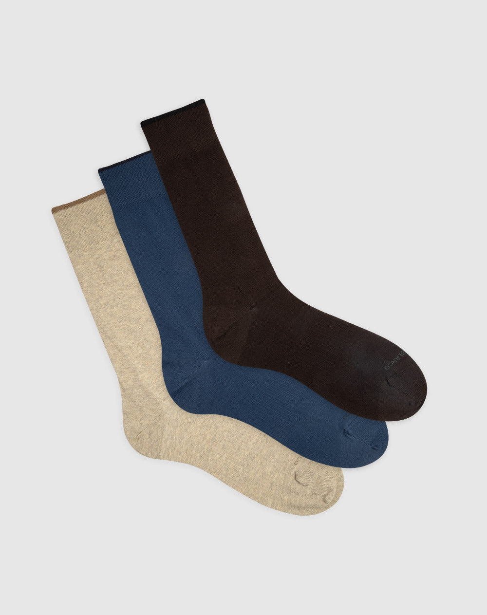 Medias para hombre largas en algodón pack x3unds surtidas