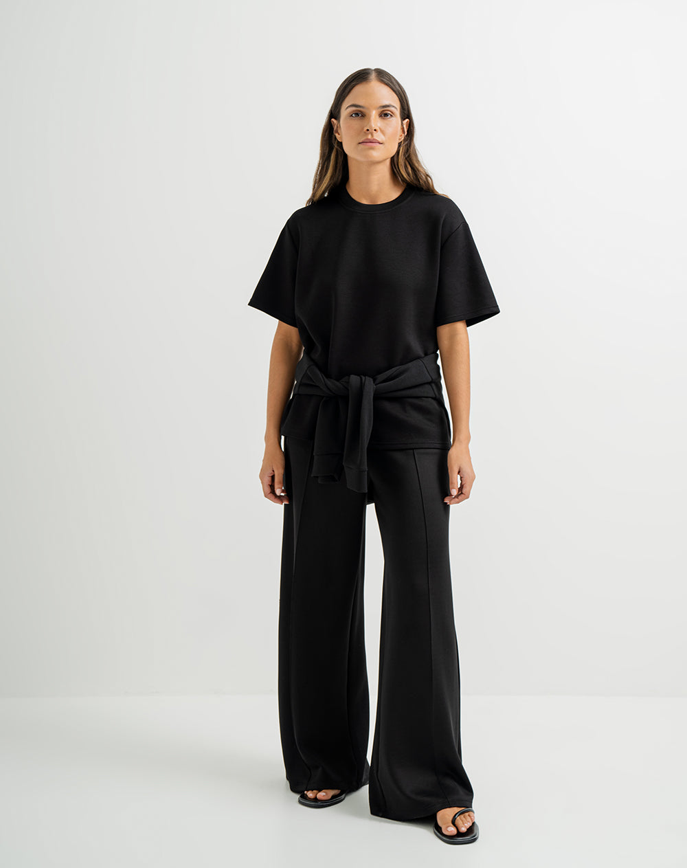Camiseta holgada negra para mujer