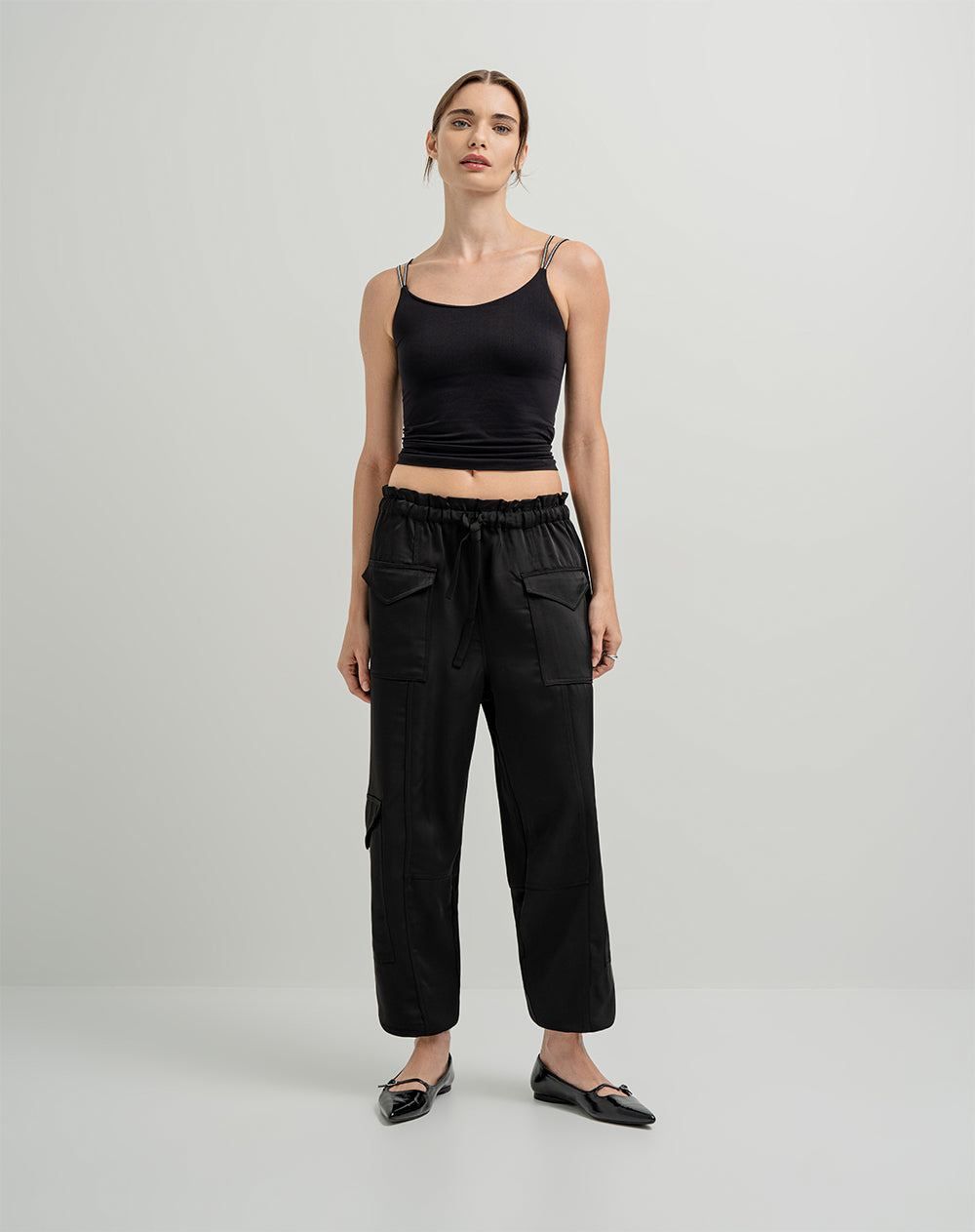 Pantalón oversized fit tiro alto negro
