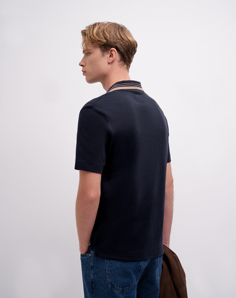 Camiseta tipo polo regular manga corta azul hombre