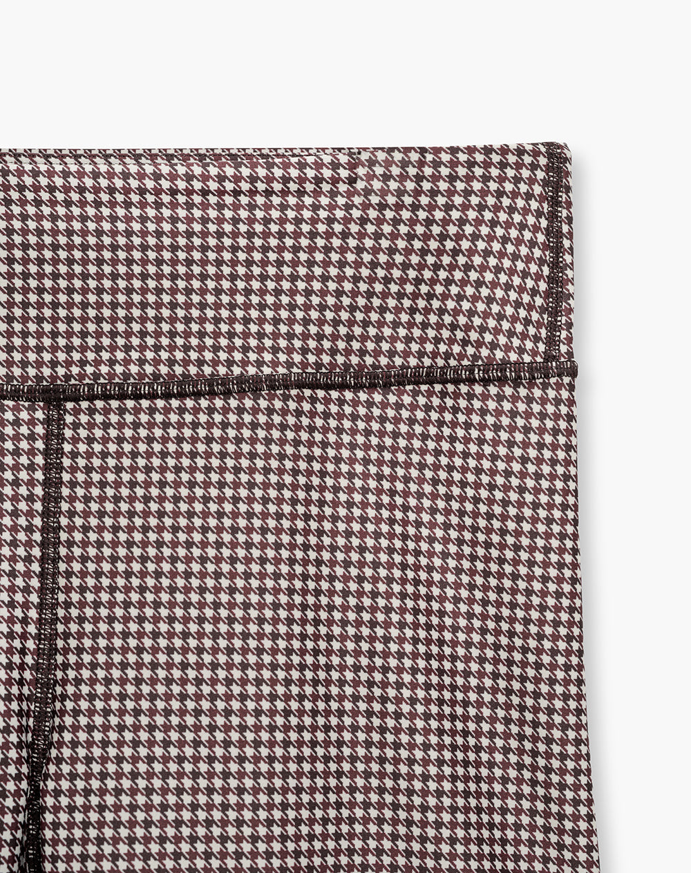 Short deportivo habano estampado mujer