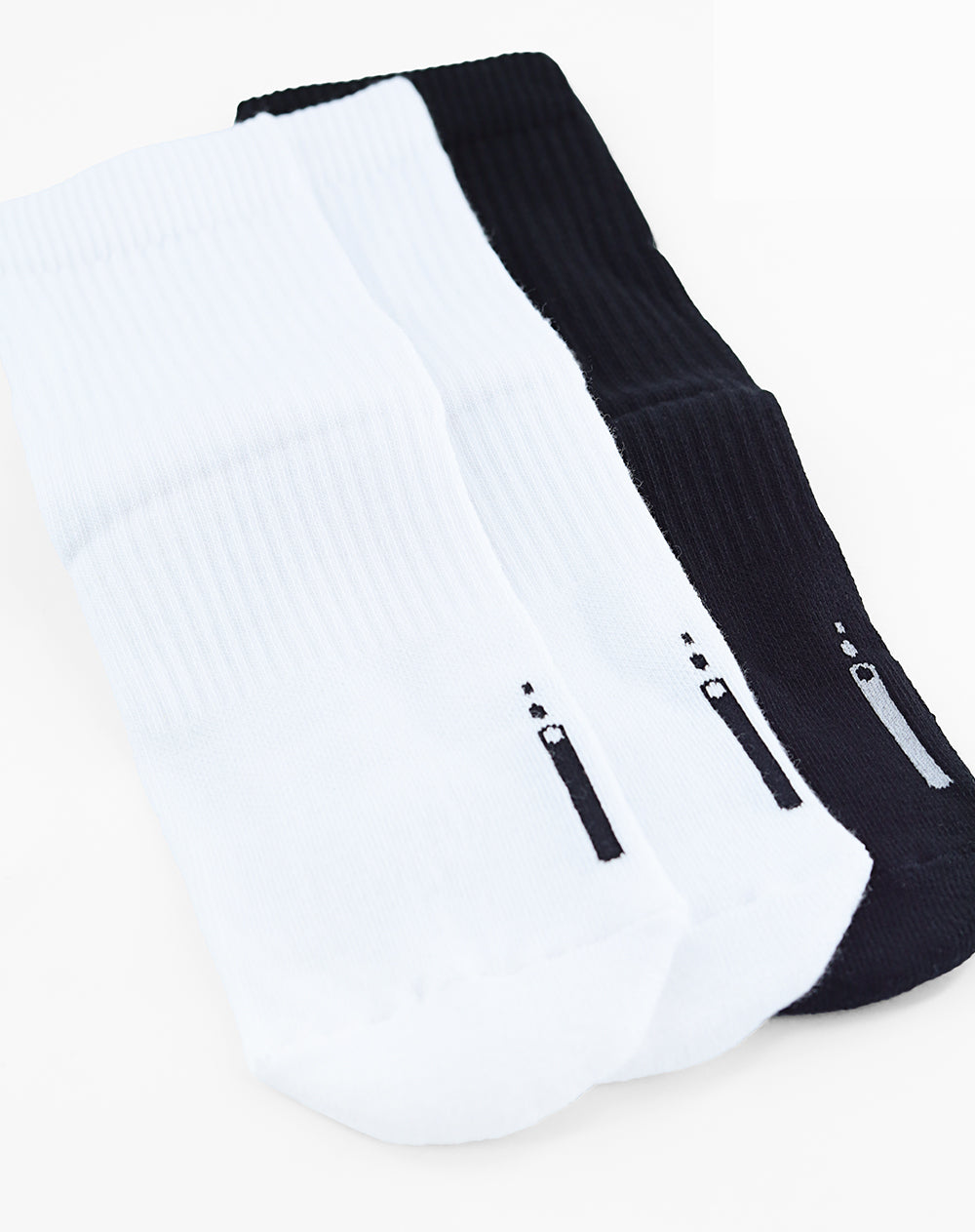 Medias deportivas unisex largas pack x3 surtido