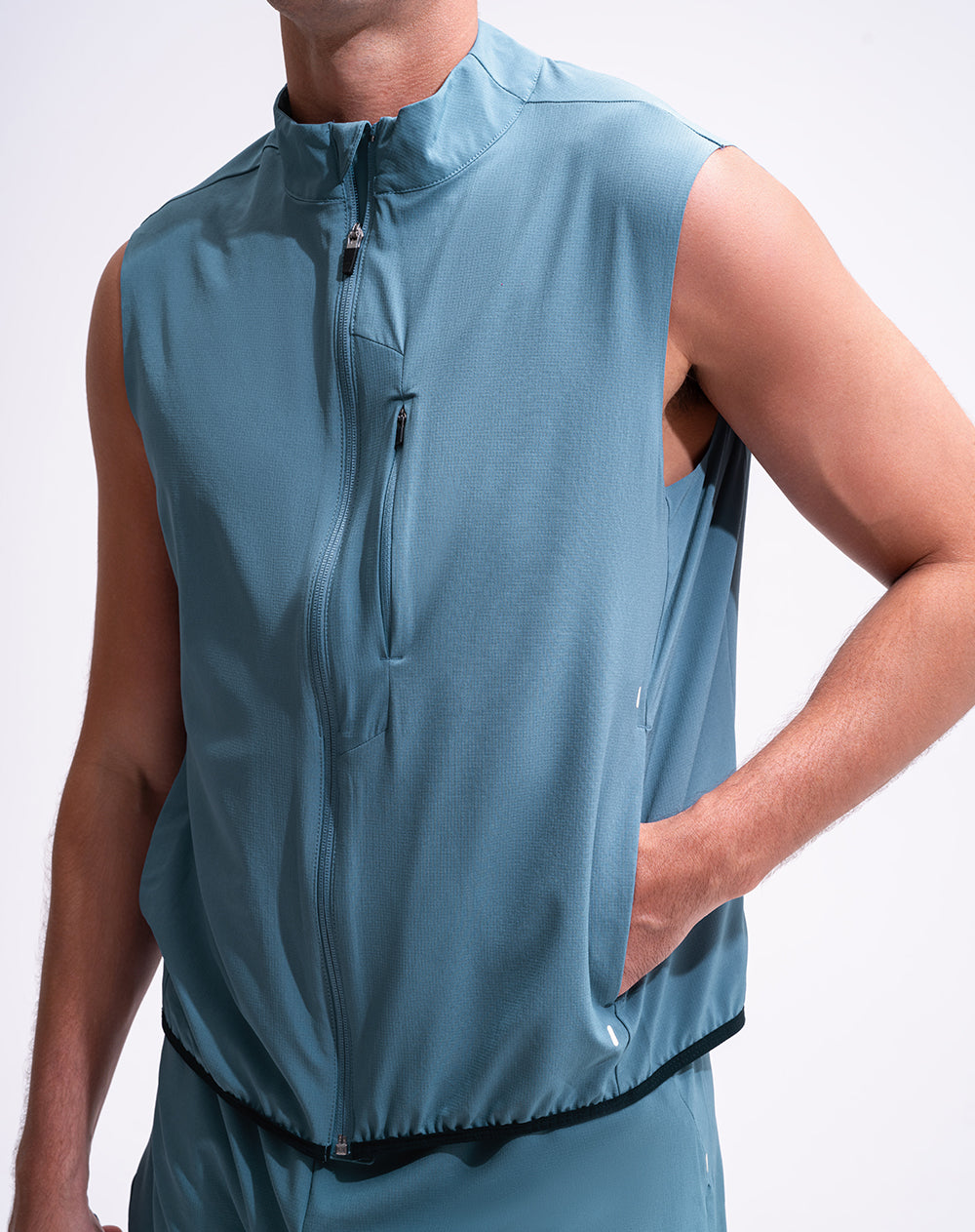 Chaleco regular fit sin capucha azul