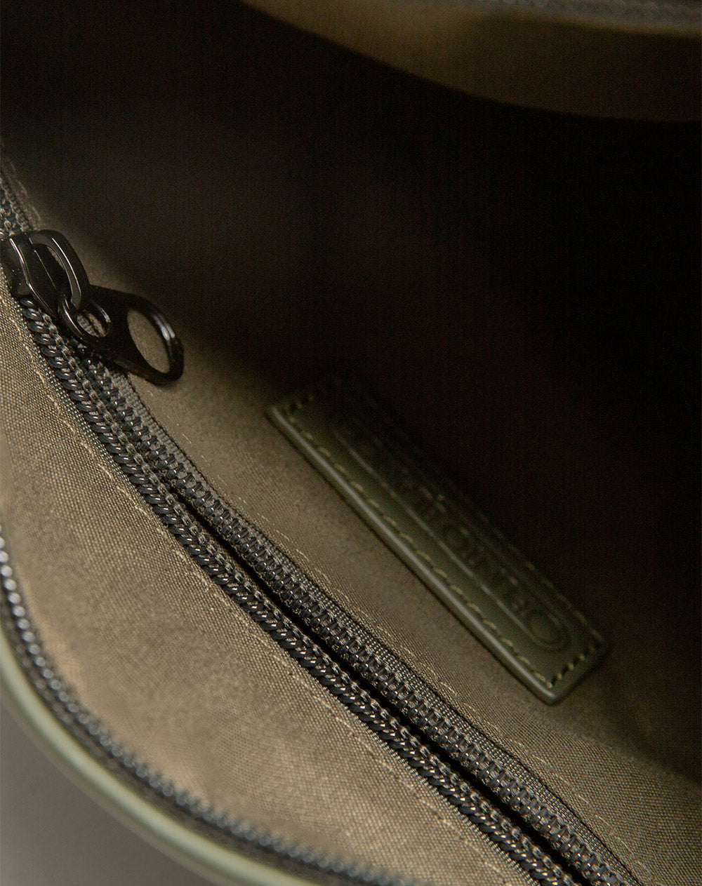 Estuche verde