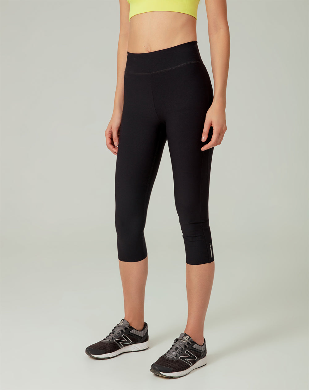 Legging sin costuras con control de abdomen negro