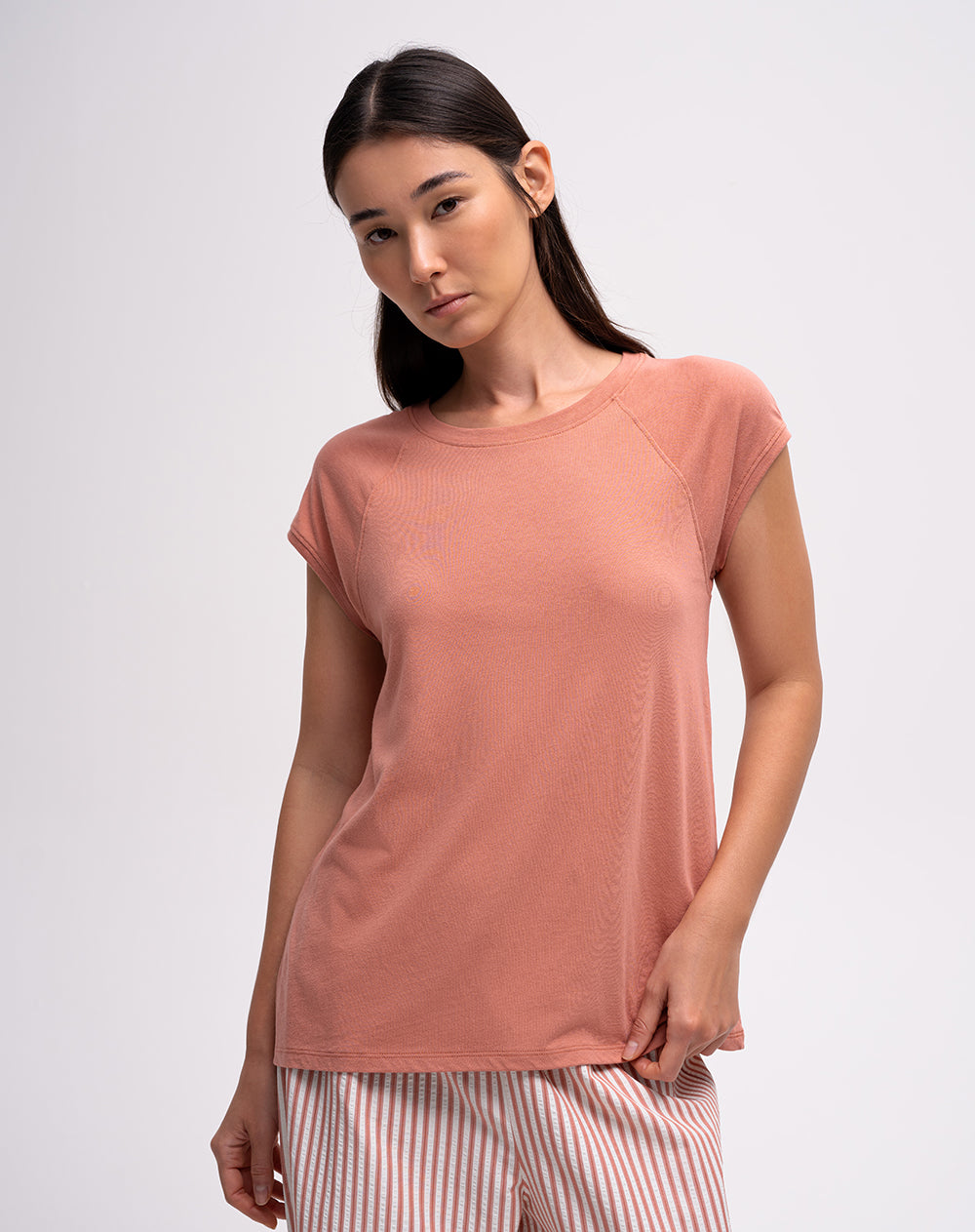 Camiseta regular algodón rosada mujer