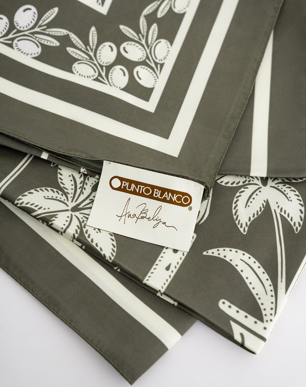 Pañuelo estampado Ana Beliza