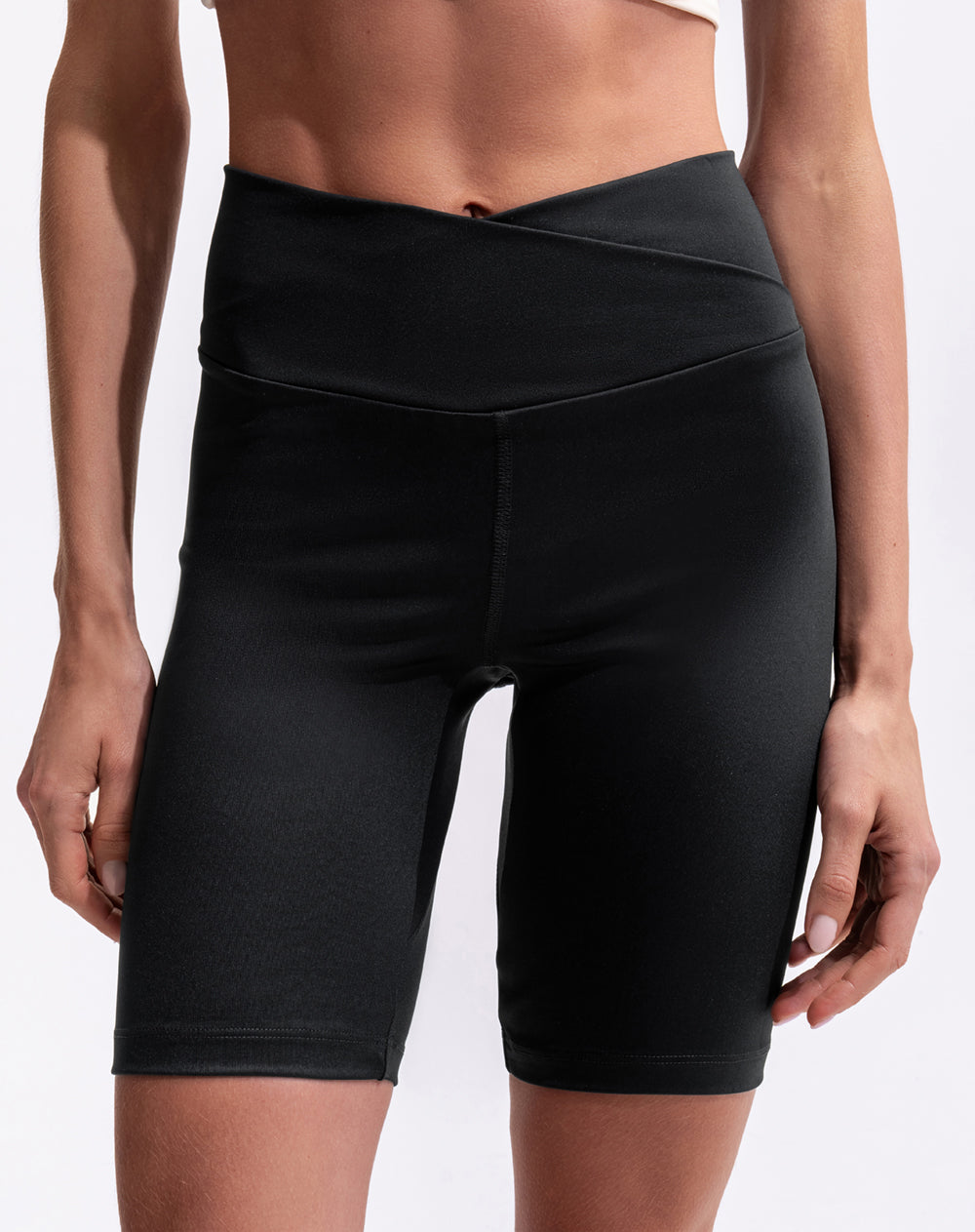 Short deportivo negro mujer