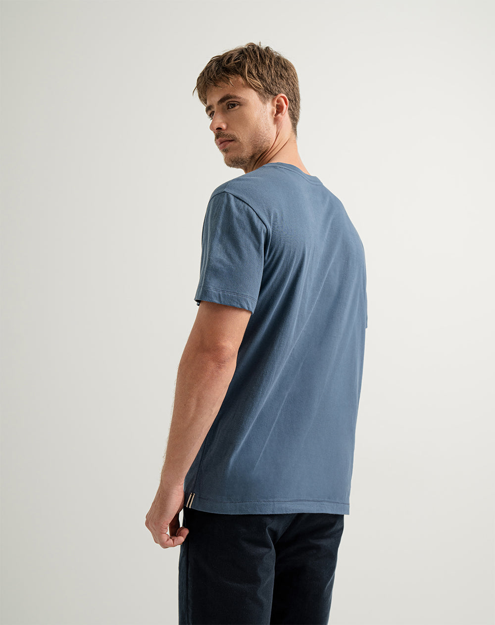 Camiseta regular fit manga corta azul