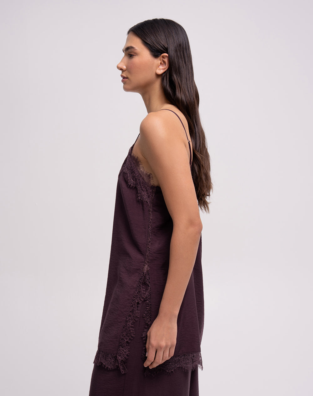 Blusa con encaje vino tinto mujer