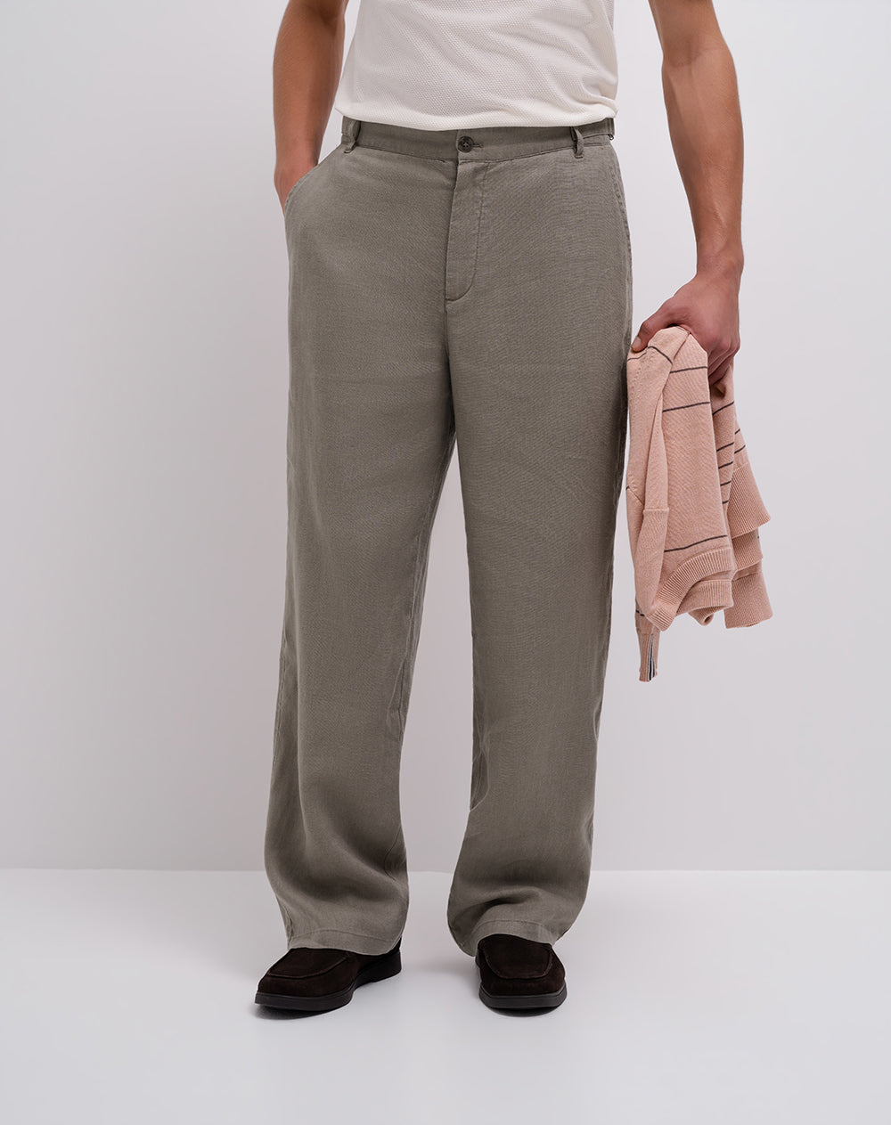 Pantalón bota recta tiro medio drill café hombre
