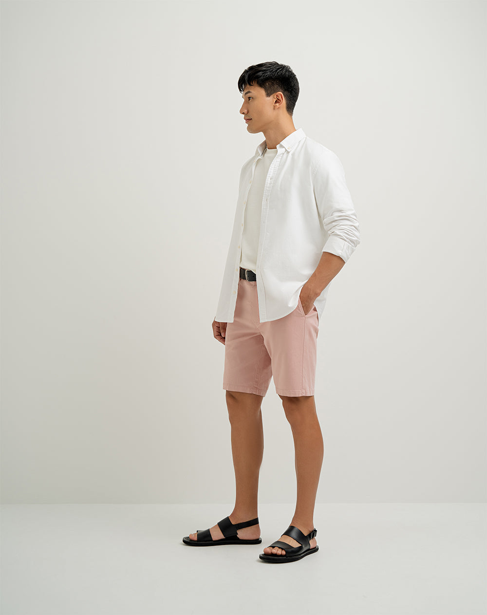 Bermuda regular fit en drill palo de rosa