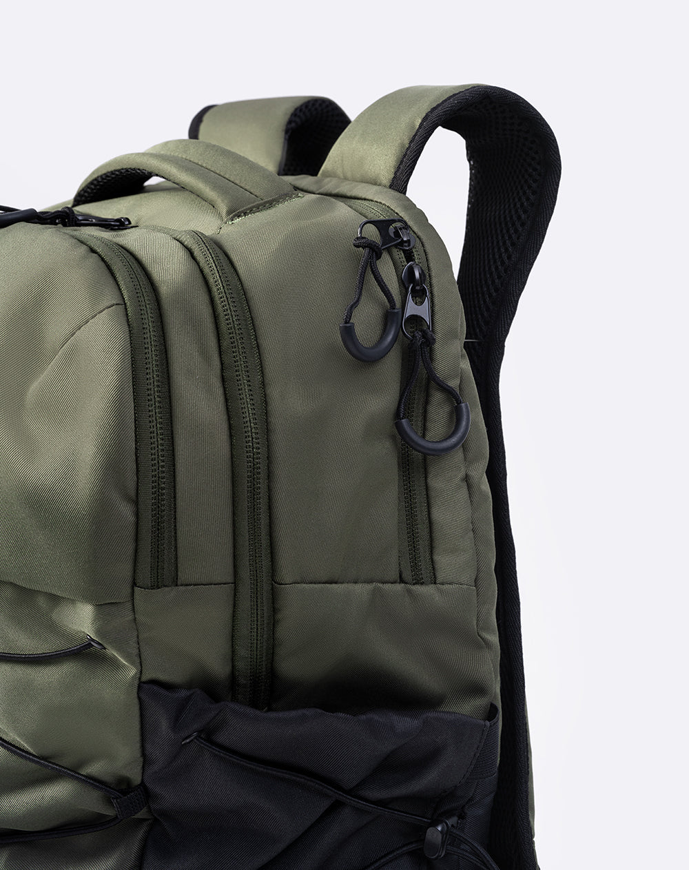 Morral con sistema elástico verde