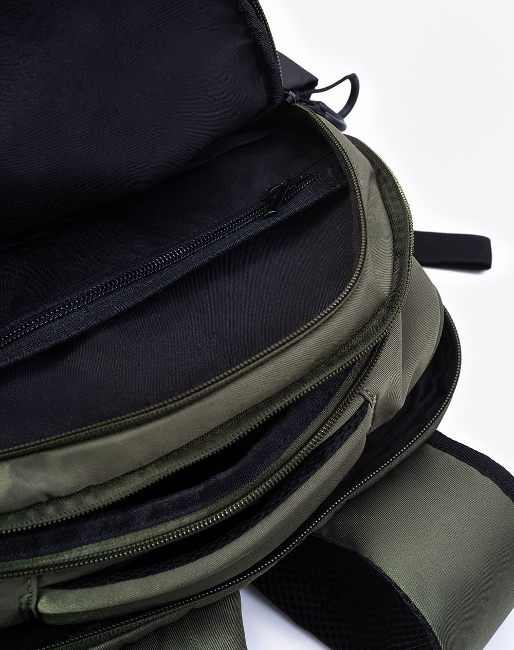 Morral con sistema elástico verde