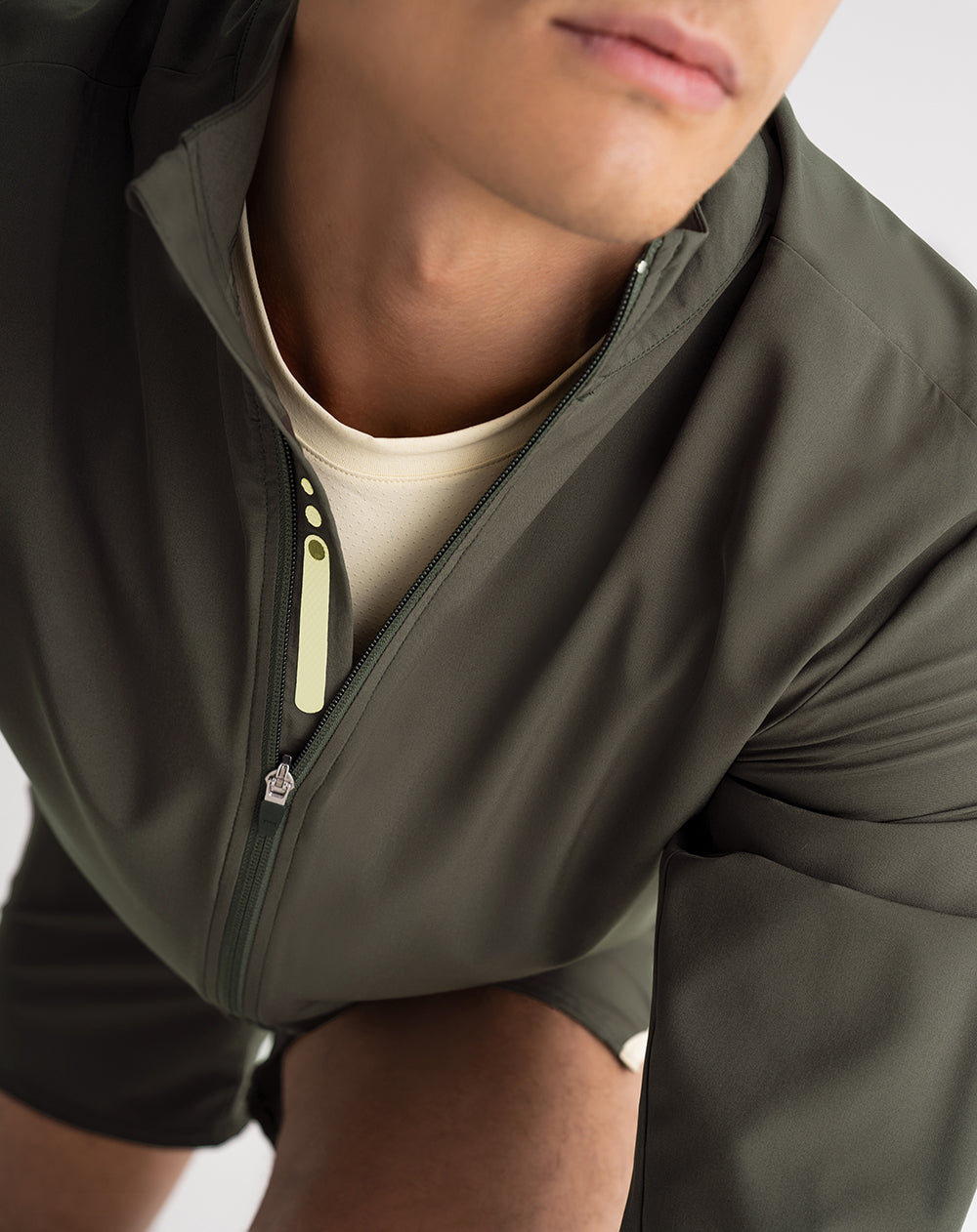 Chaqueta regular fit sin capucha verde