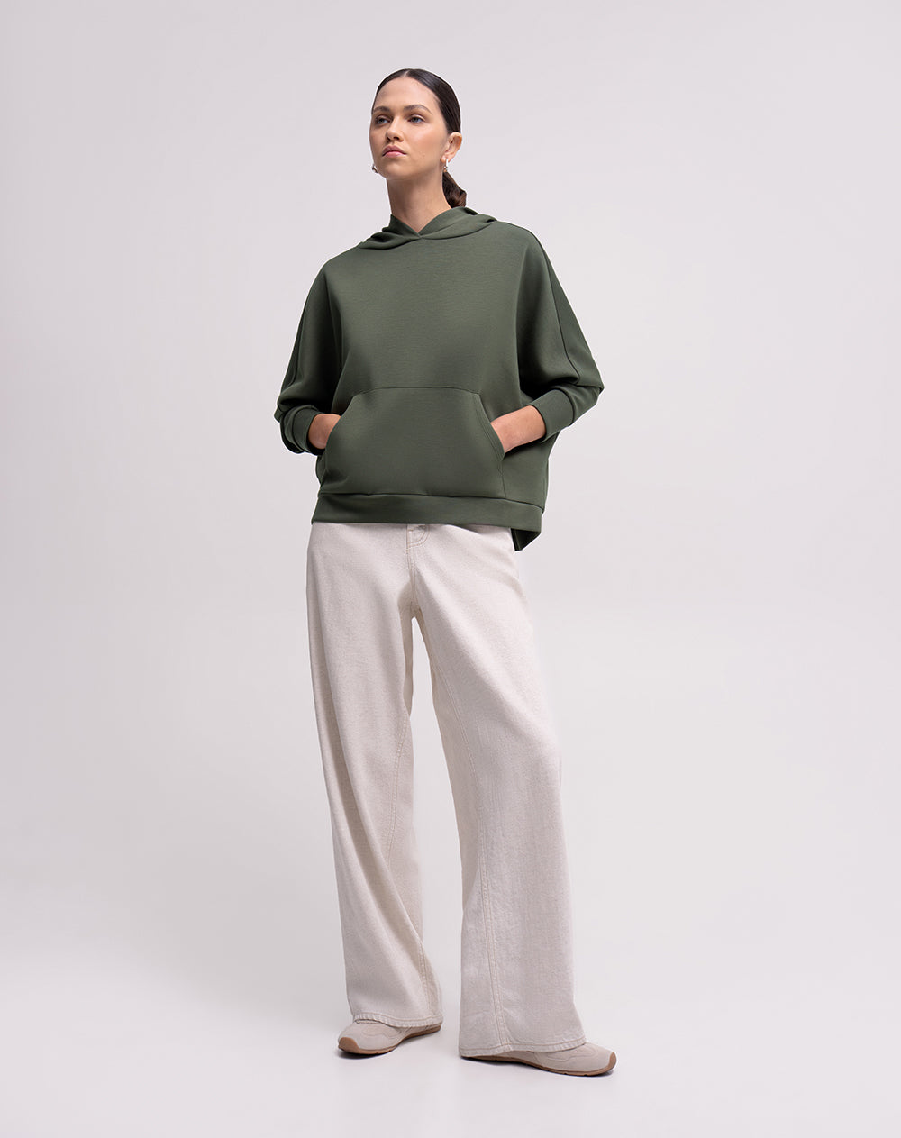 Buzo confort tipo hoddie tacto suave verde mujer