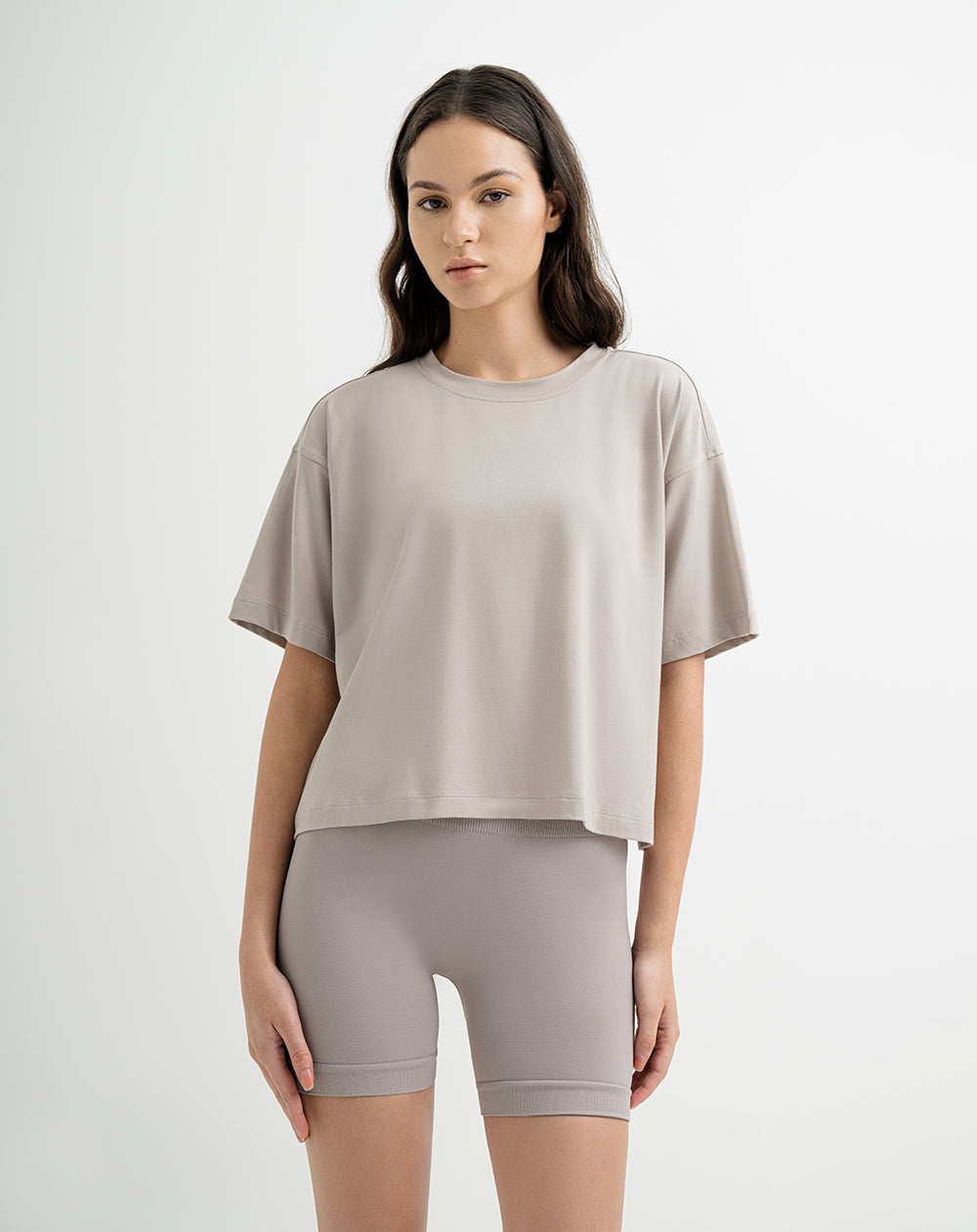 Camiseta deportiva mujer holgada taupe