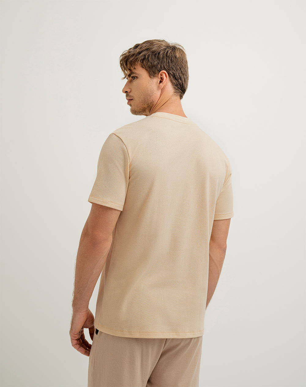 Camiseta  amarilla para hombre
