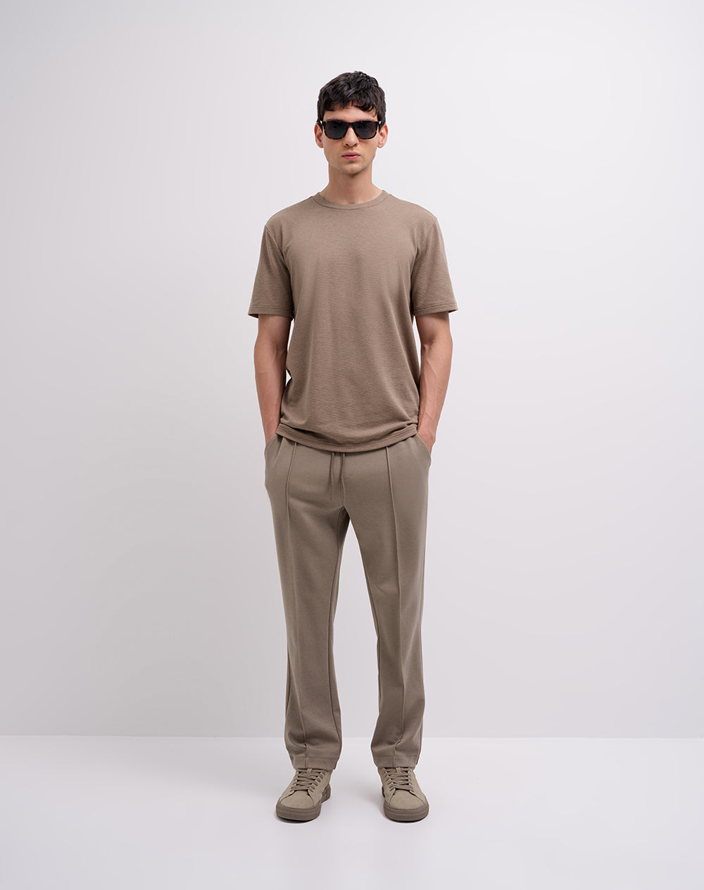 Camiseta regular algodón café hombre