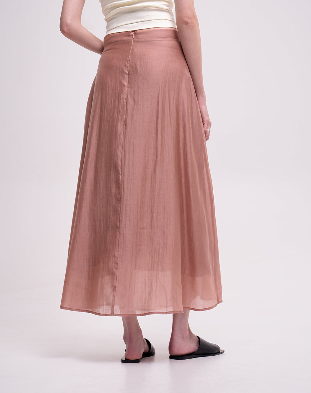 Falda semitransparente larga tiro alto rosada mujer