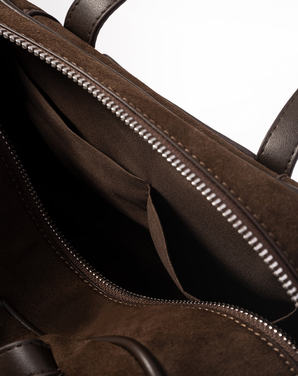 Bolso maletín tipo gamuza café