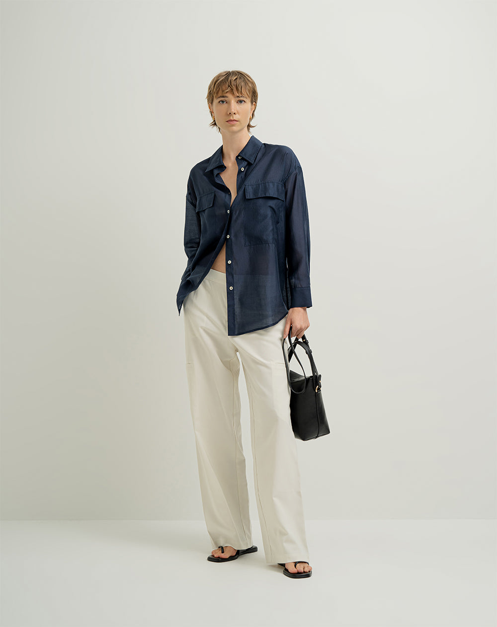Camisa manga larga oversize con transparencia azul mujer