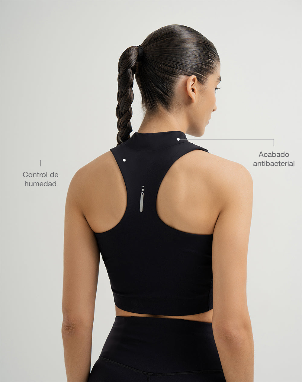 Crop top deportivo soporte alto control de humedad negro