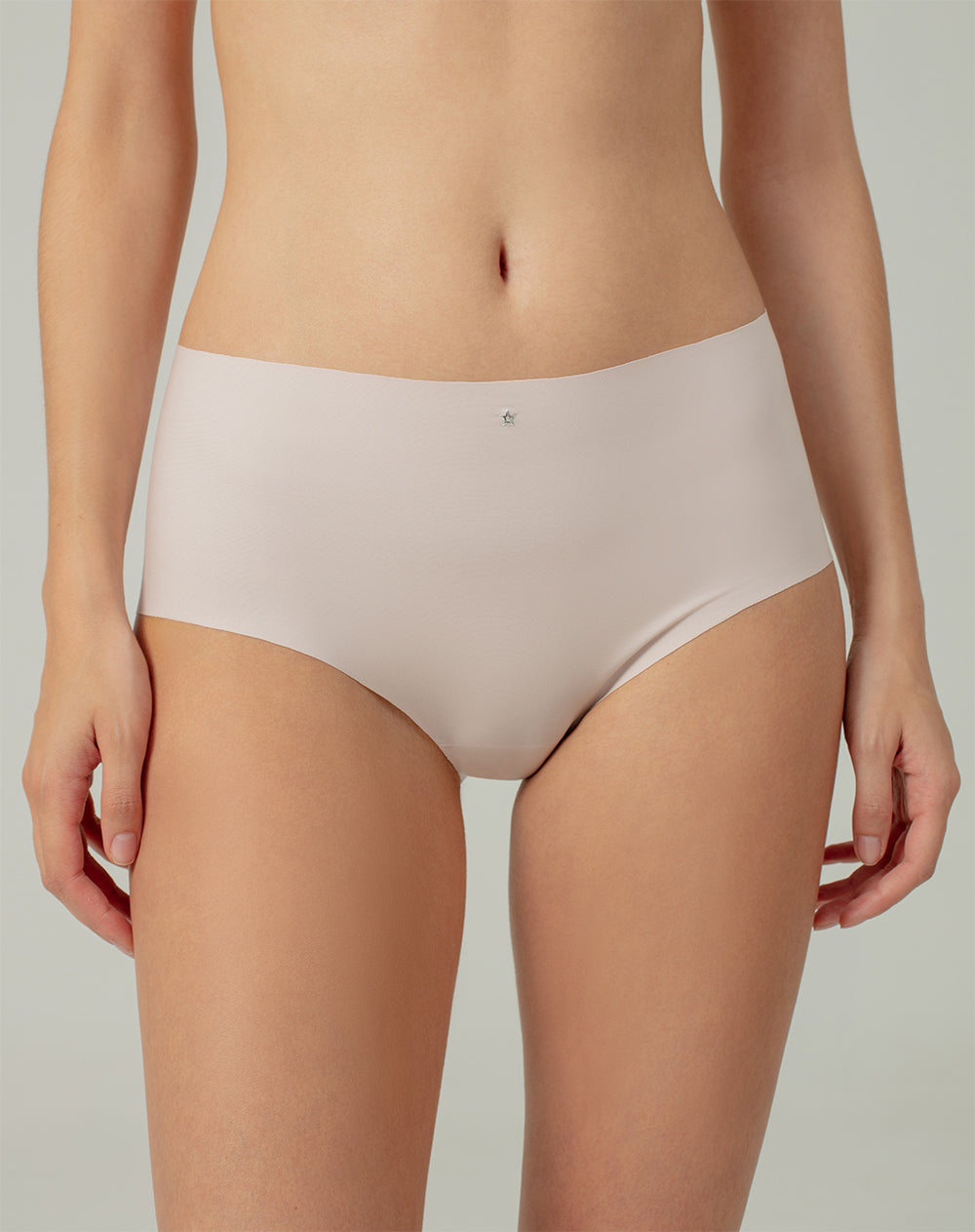 Panty cachetero clásico microfibra invisible palo de rosa