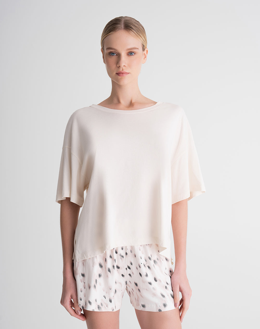 Camiseta algodón modal holgada avena mujer