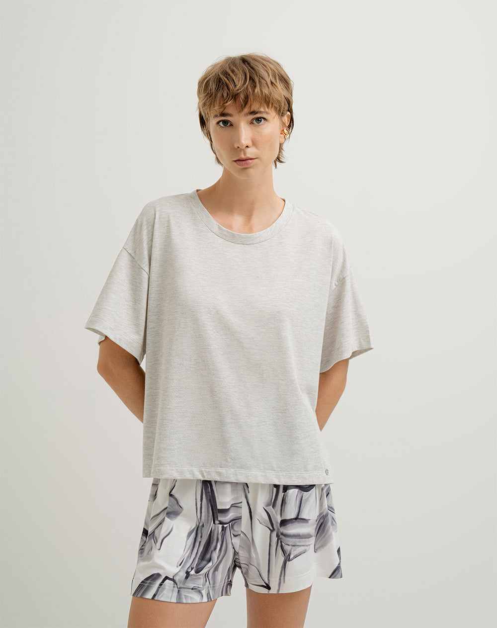 Camiseta en algodón sostenible holgada gris claro para mujer