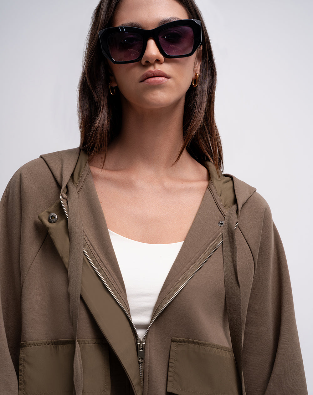 Chaqueta confort tacto suave café mujer