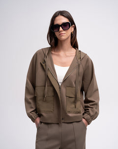 Chaqueta confort tacto suave café mujer