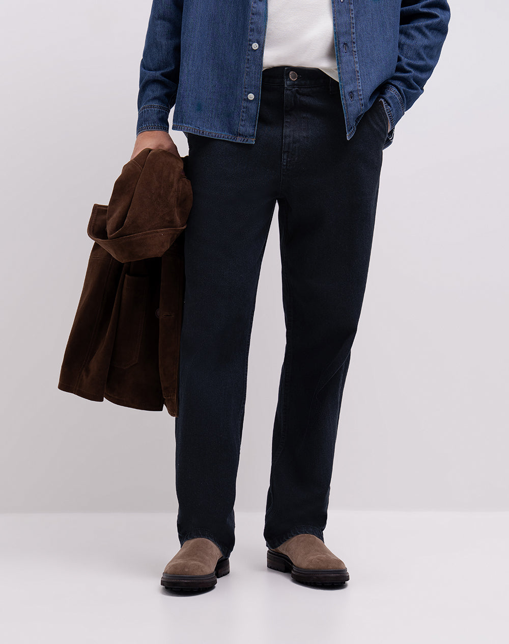 Jean regular fit tiro medio indigo oscuro