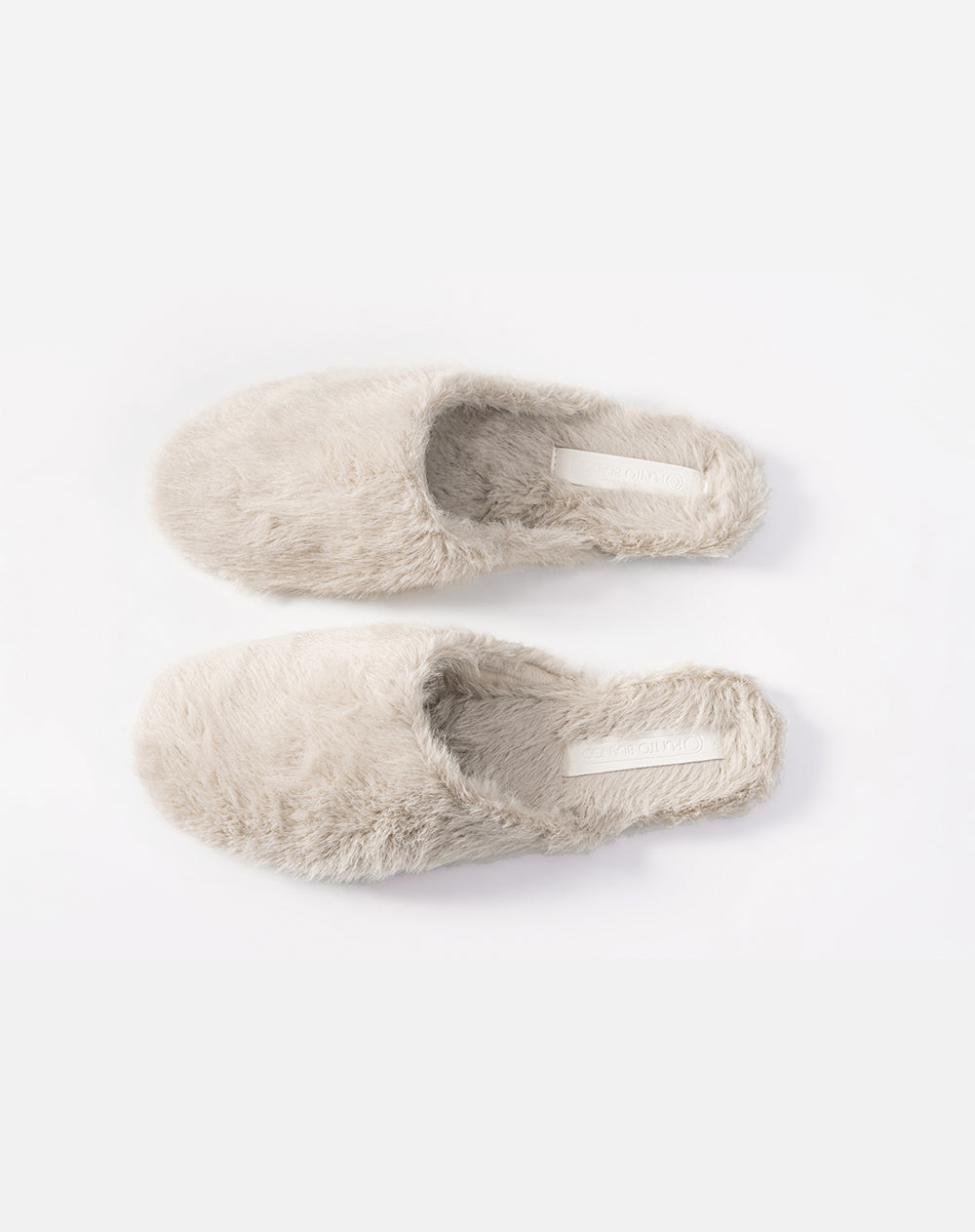 Pantuflas peluche arena mujer