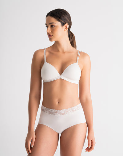 Panty cachetero clásico microfibra más encaje habano