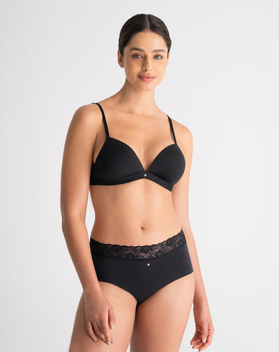 Panty cachetero clásico microfibra más encaje negro
