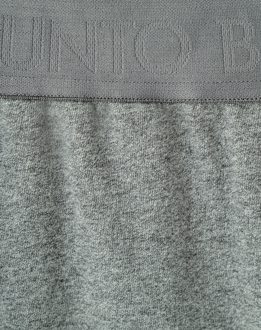 Camiseta + bermuda de pijama hombre algodón sostenible gris y blanco