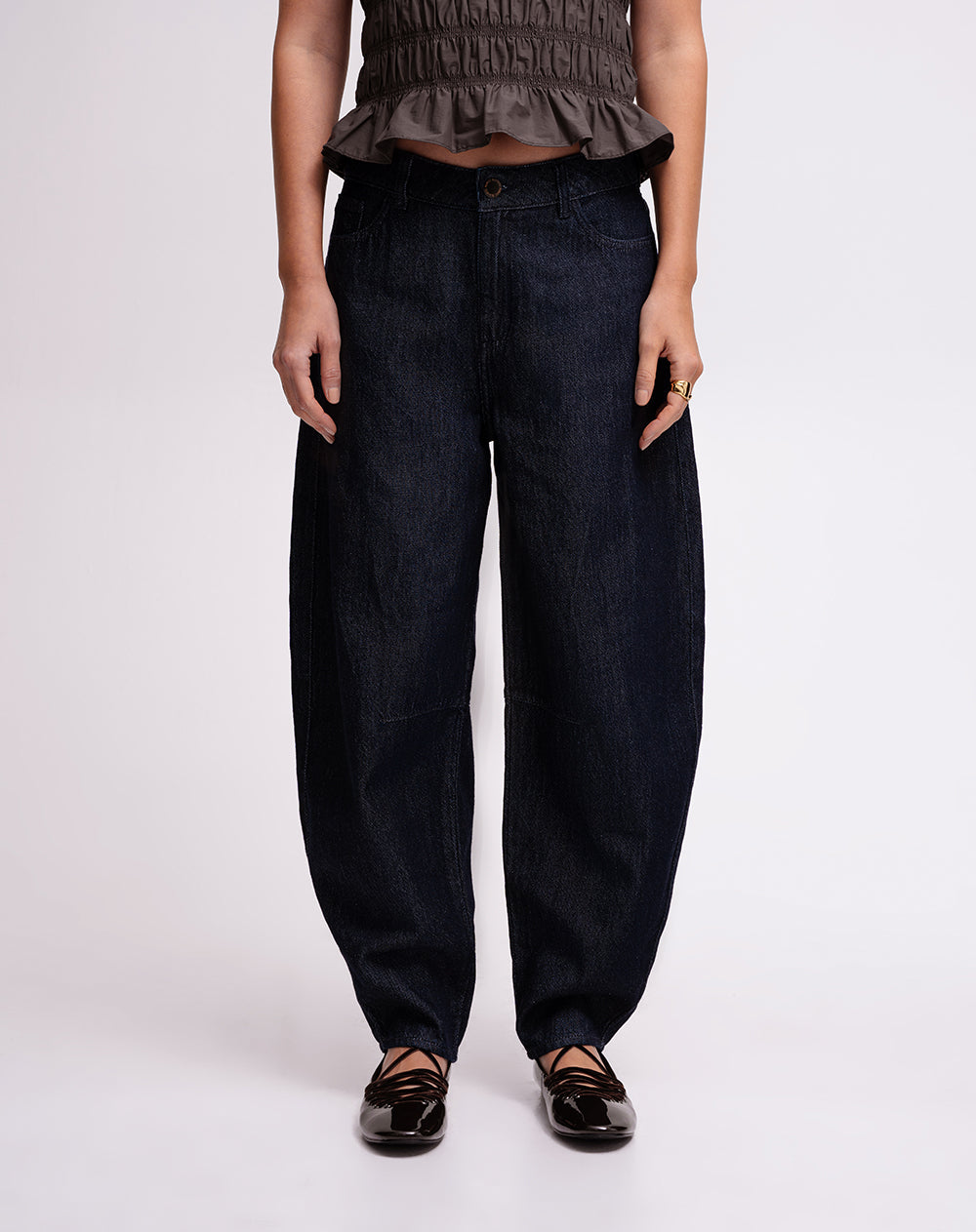 Jean tiro alto tipo balloon índigo oscuro Ana Beliza