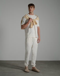 Jogger algodón sostenible semi ajustado crema para hombre