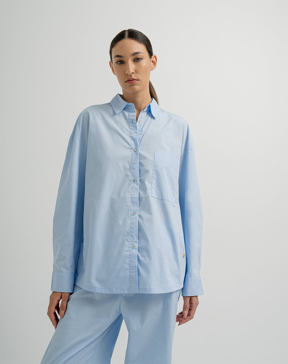 Camisa en algodón holgada azul claro para mujer