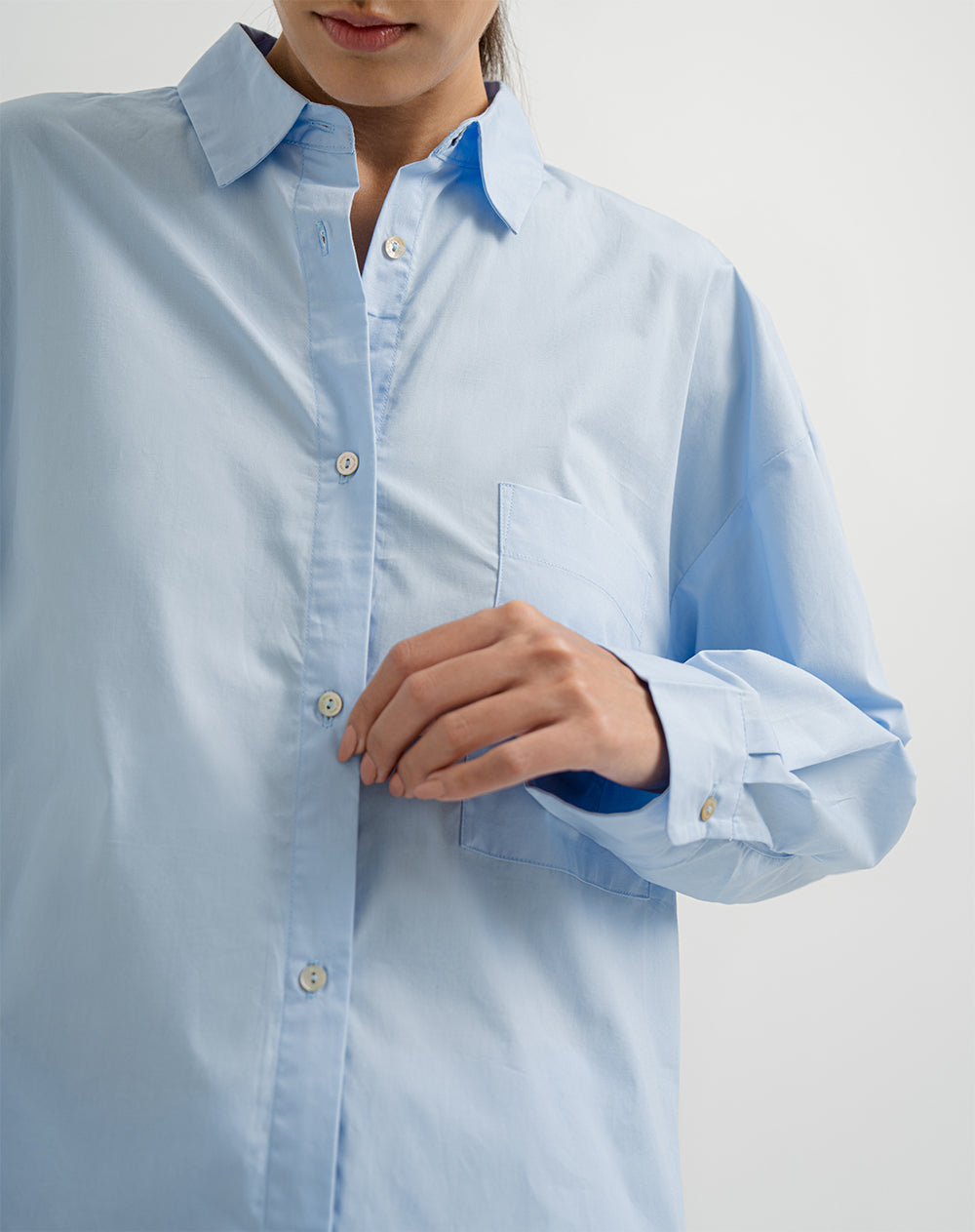 Camisa relaxed fit manga larga azul estampado