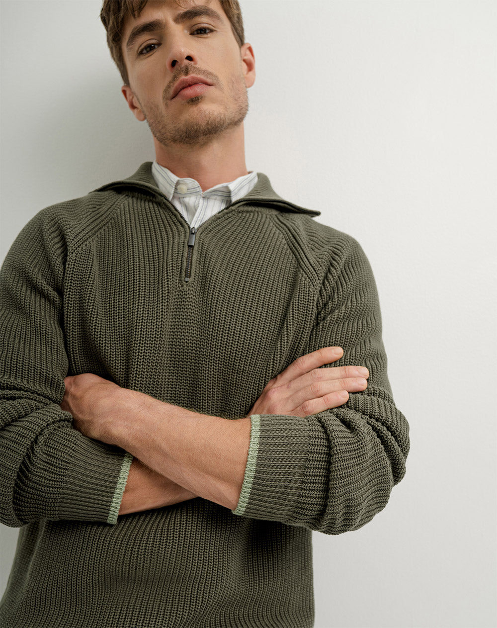 Suéter regular tejido de punto algodón verde hombre