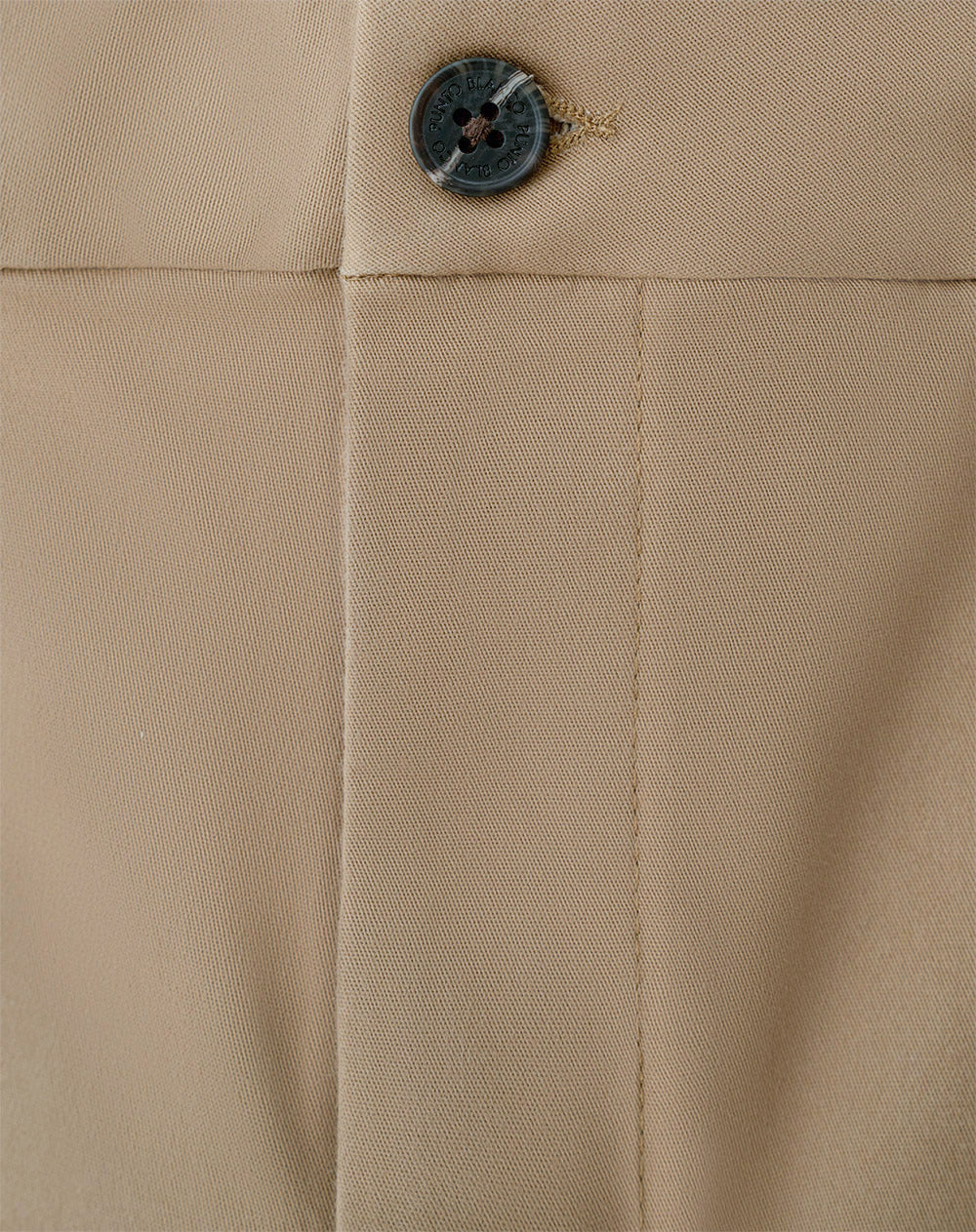 Pantalón regular fit tiro medio khaki